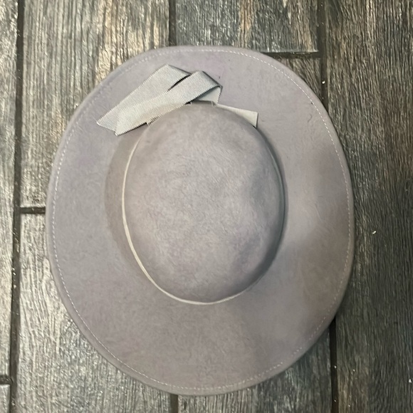 Doeskin wool hat